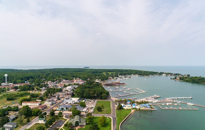 houses for sale on lake erie ohio